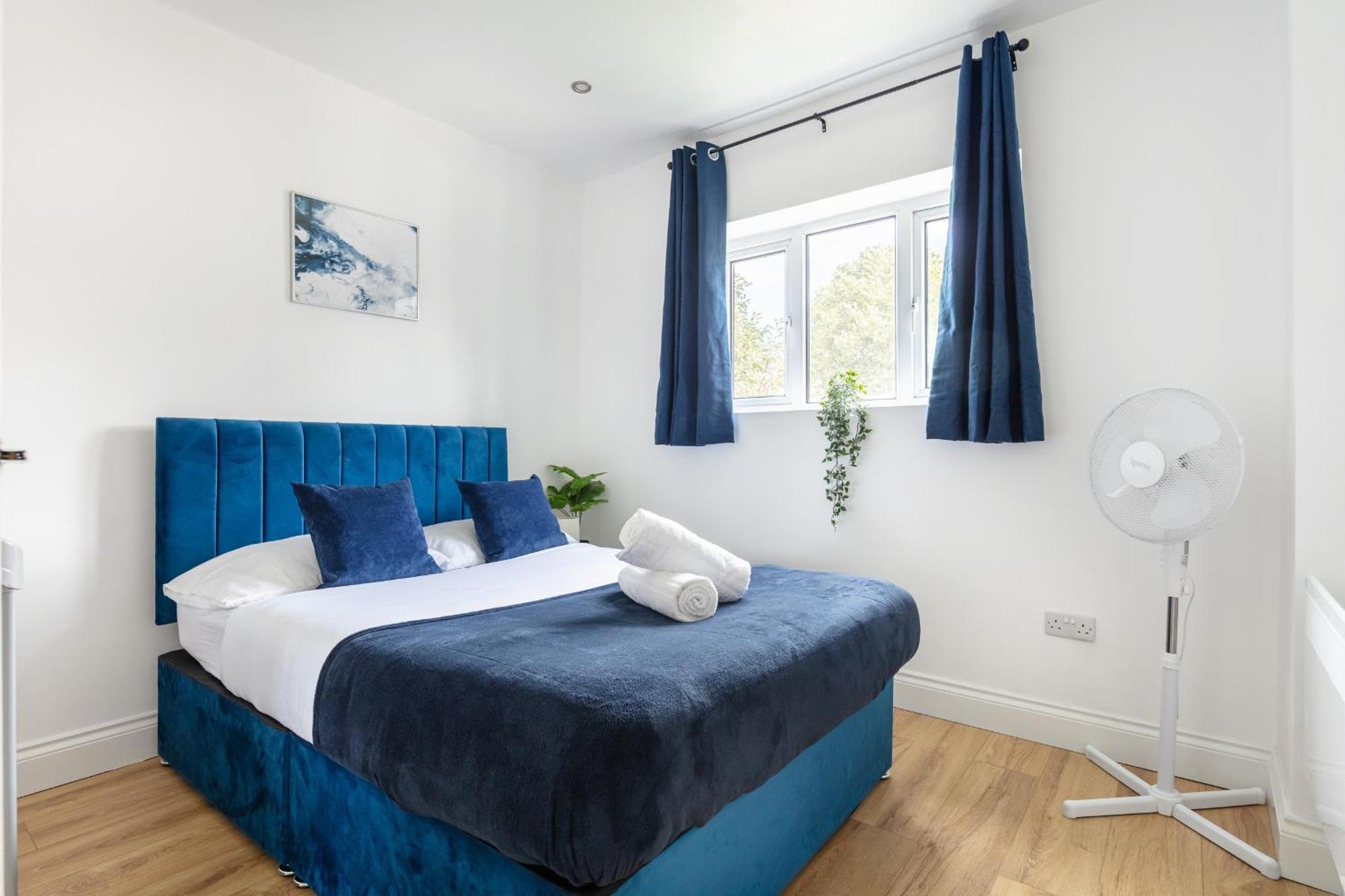 Gem - 2 Bed House, 6 Mins From Liverpool Street, Shops & Restaurants Casa vacanze Londra