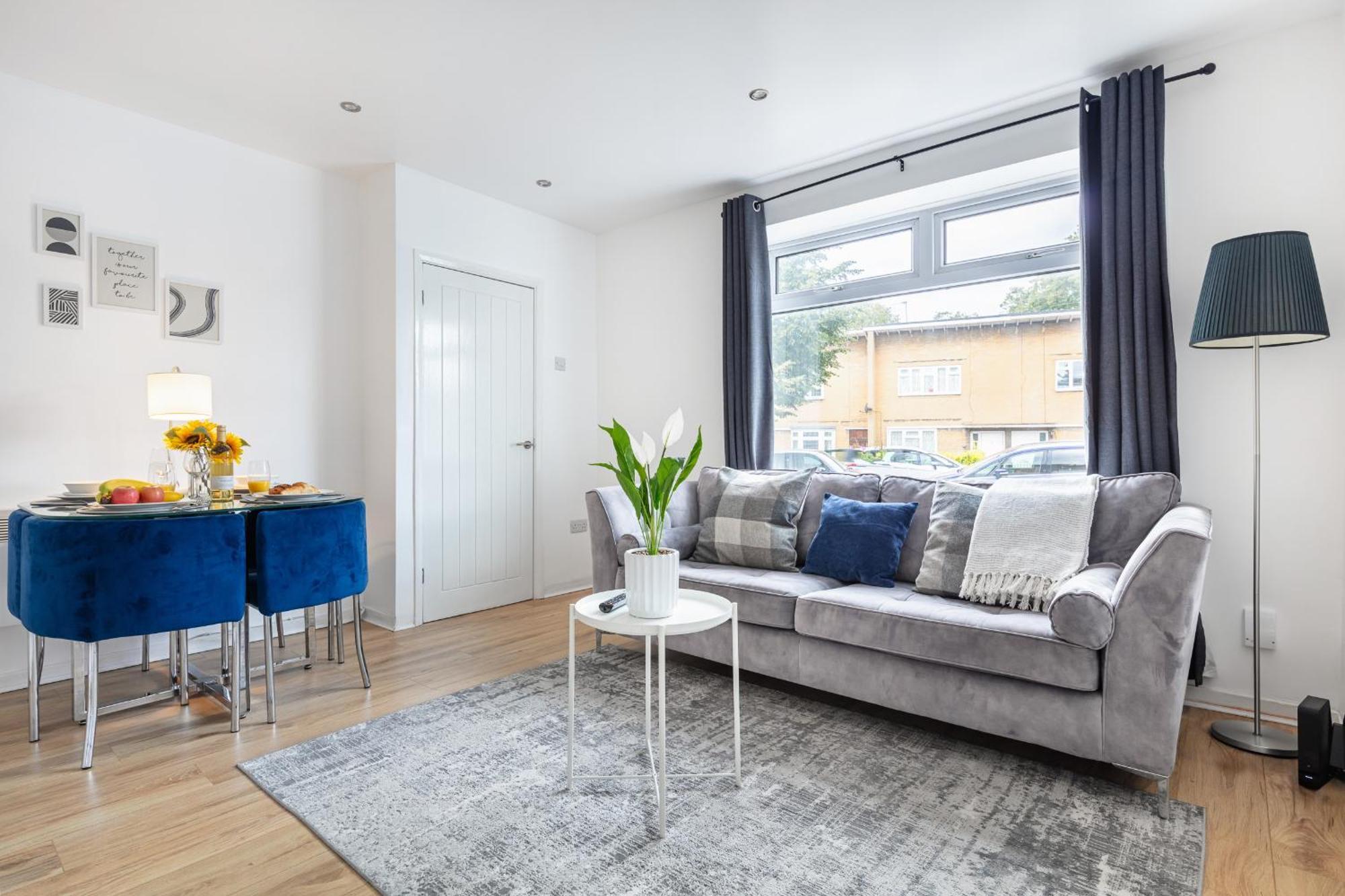Casa vacanze Gem - 2 Bed House, 6 Mins From Liverpool Street, Shops & Restaurants