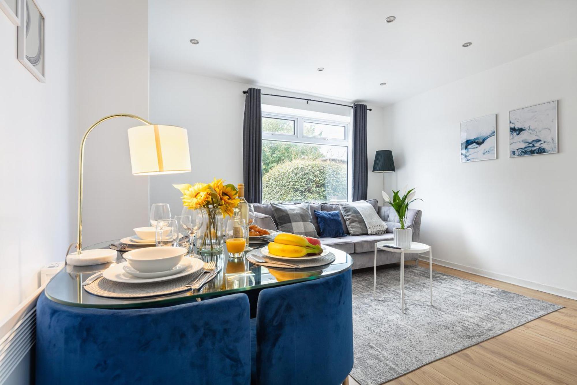 Ferienhaus Gem - 2 Bed House, 6 Mins From Liverpool Street, Shops & Restaurants London